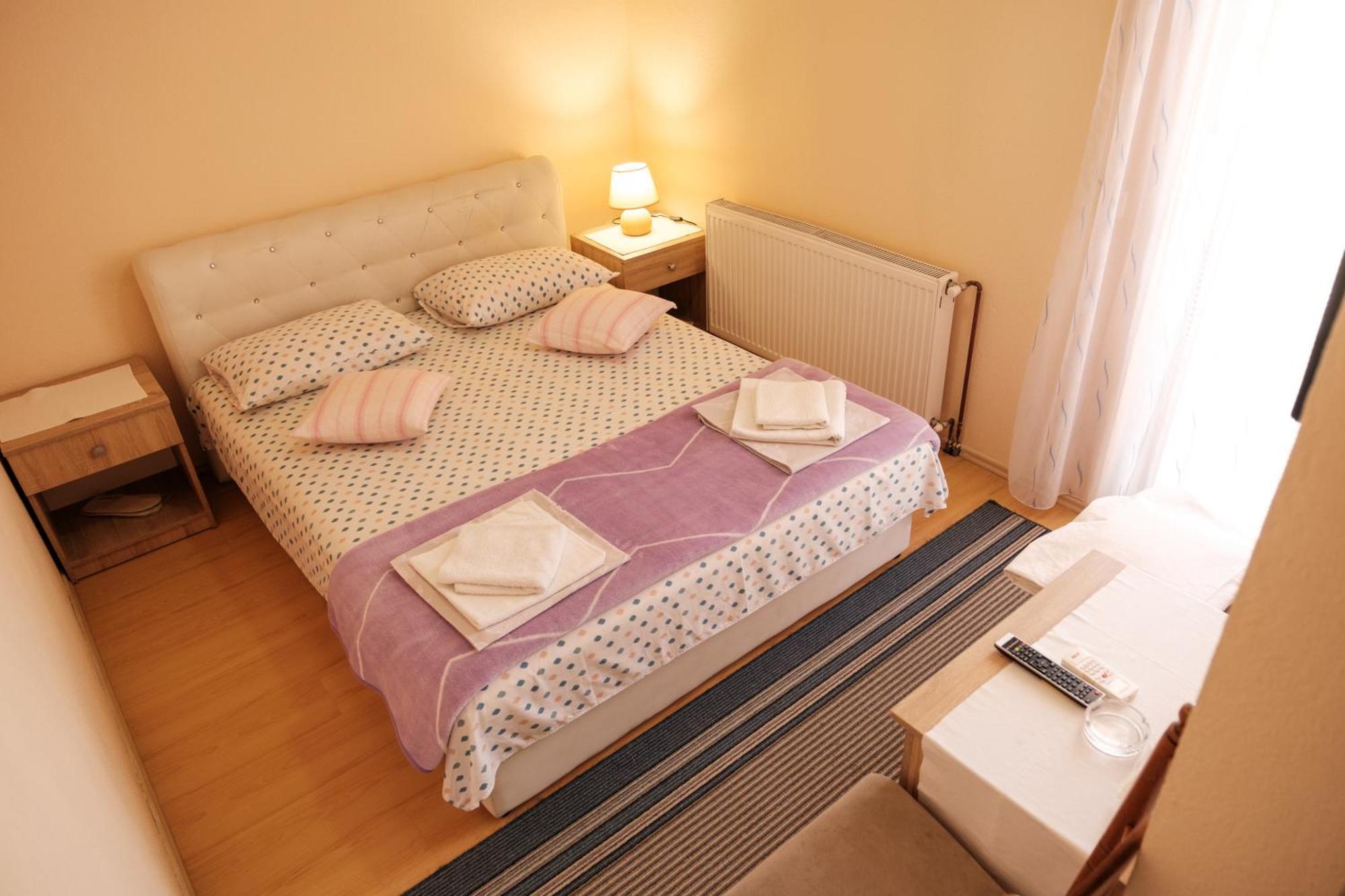 Guesthouse INES Doboj Extérieur photo