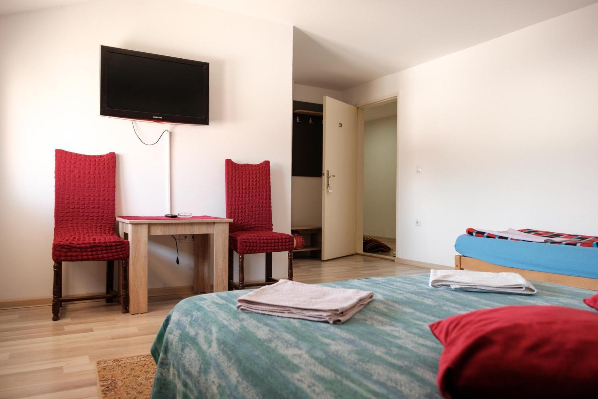 Guesthouse INES Doboj Extérieur photo