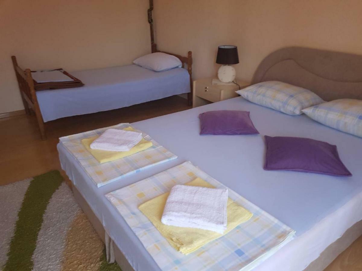 Guesthouse INES Doboj Extérieur photo