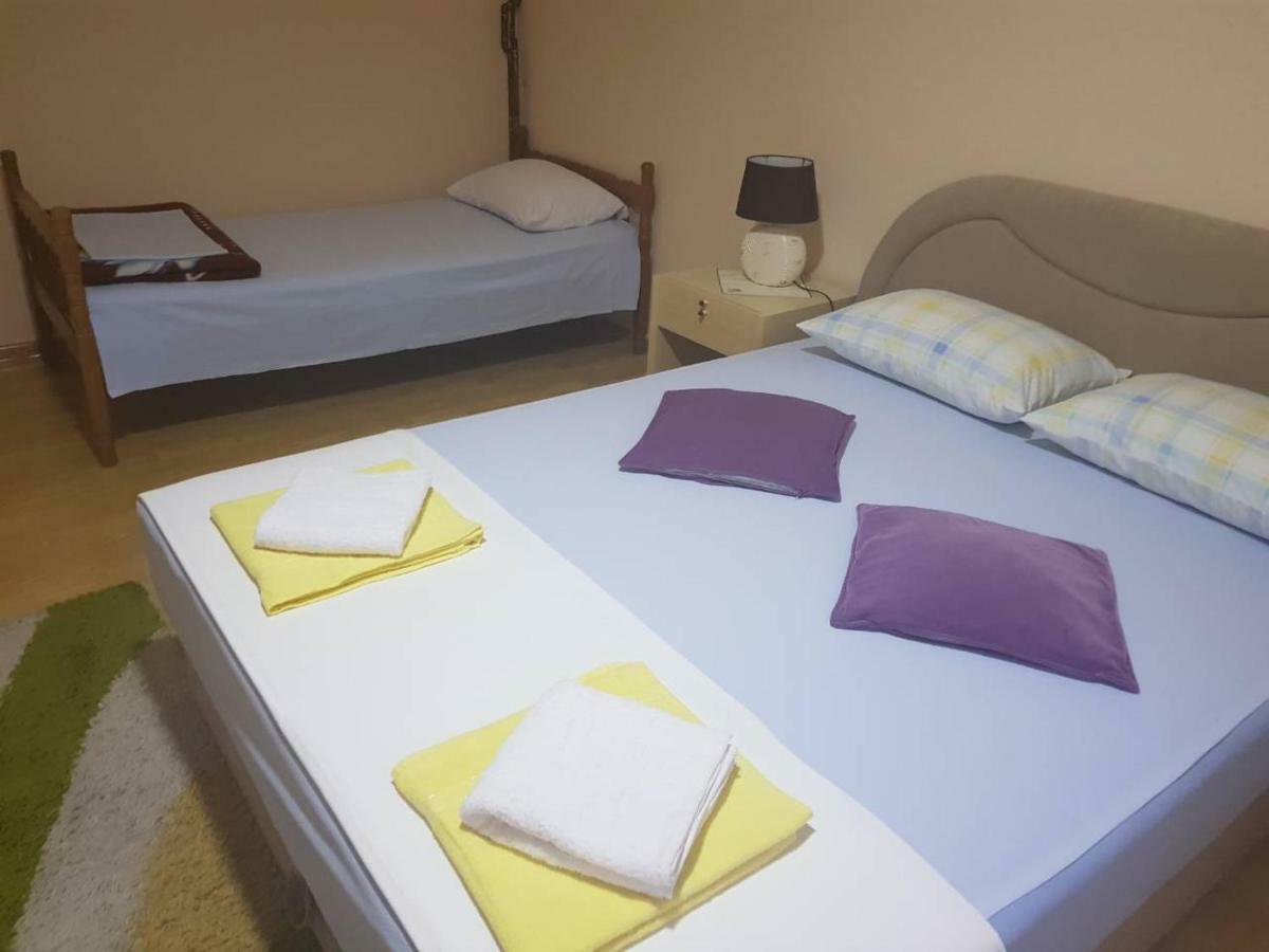 Guesthouse INES Doboj Extérieur photo